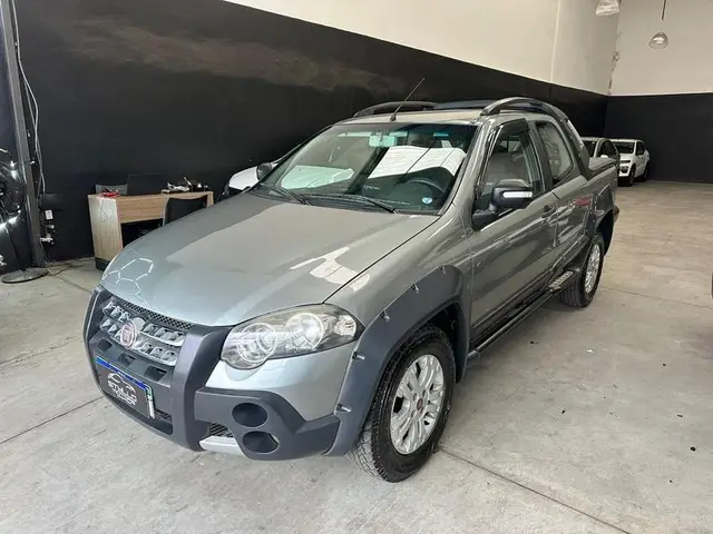 Carro Fiat Strada 2012 Adventure 1.8 16V (Flex) (Cabine Dupla)