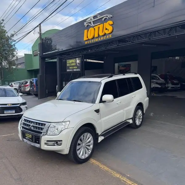 Carro Mitsubishi Pajero Full 2016 3.2 DI-D 5D HPE 4WD