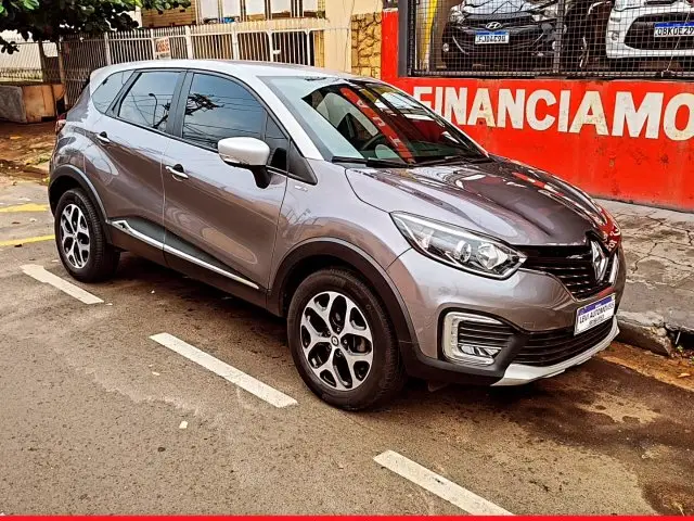 Carro Renault Captur 2020 BOSE 1.6 16v SCe CVT (Flex)