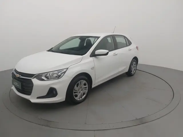 Carro Chevrolet Onix Plus 2024 LT 1.0