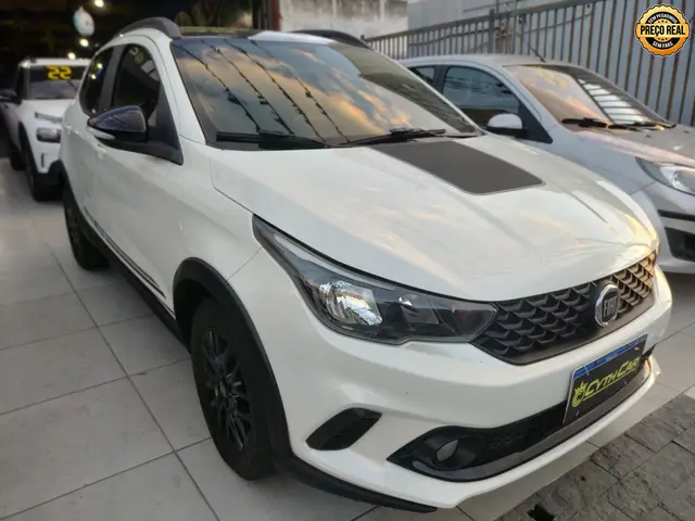Carro Fiat Argo 2020 1.3 Trekking (Flex)