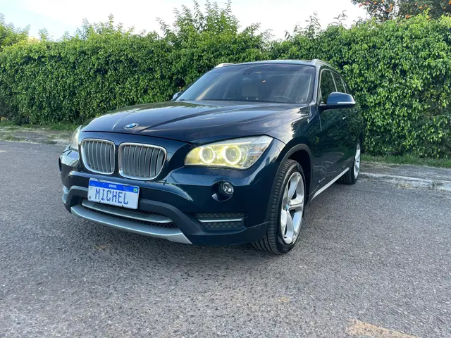 Carro BMW X1 2014 2.0 sDrive20i (Aut)