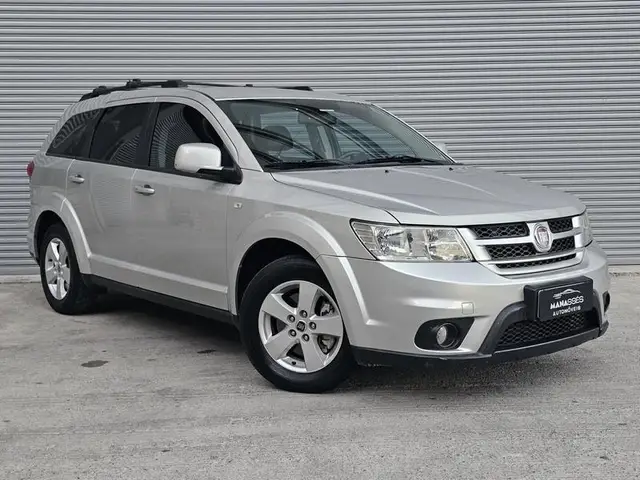 Carro Fiat Freemont 2013 2.4 16V Precision (Aut)