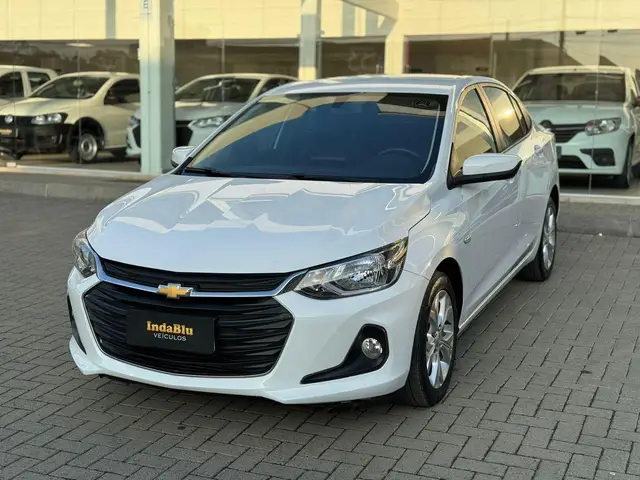 Carro Chevrolet Onix Plus 2023 LT 1.0 Turbo