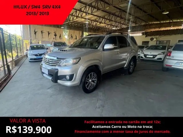 Carro Toyota Hilux Cabine Dupla 2013 Hilux 3.0 TDI 4x4 CD SRV (Aut)