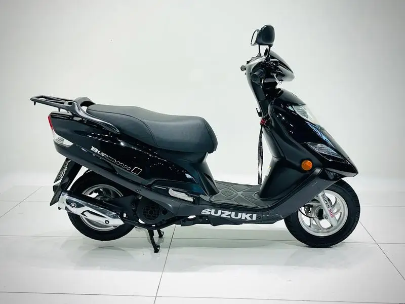 Suzuki 125i