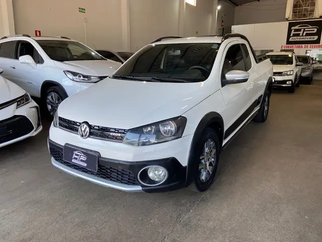 Carro Volkswagen Saveiro 2014 Cross 1.6 (Flex) (cab. estendida)
