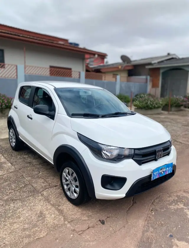 Carro Fiat Mobi 2023 Like 1.0 (Flex)