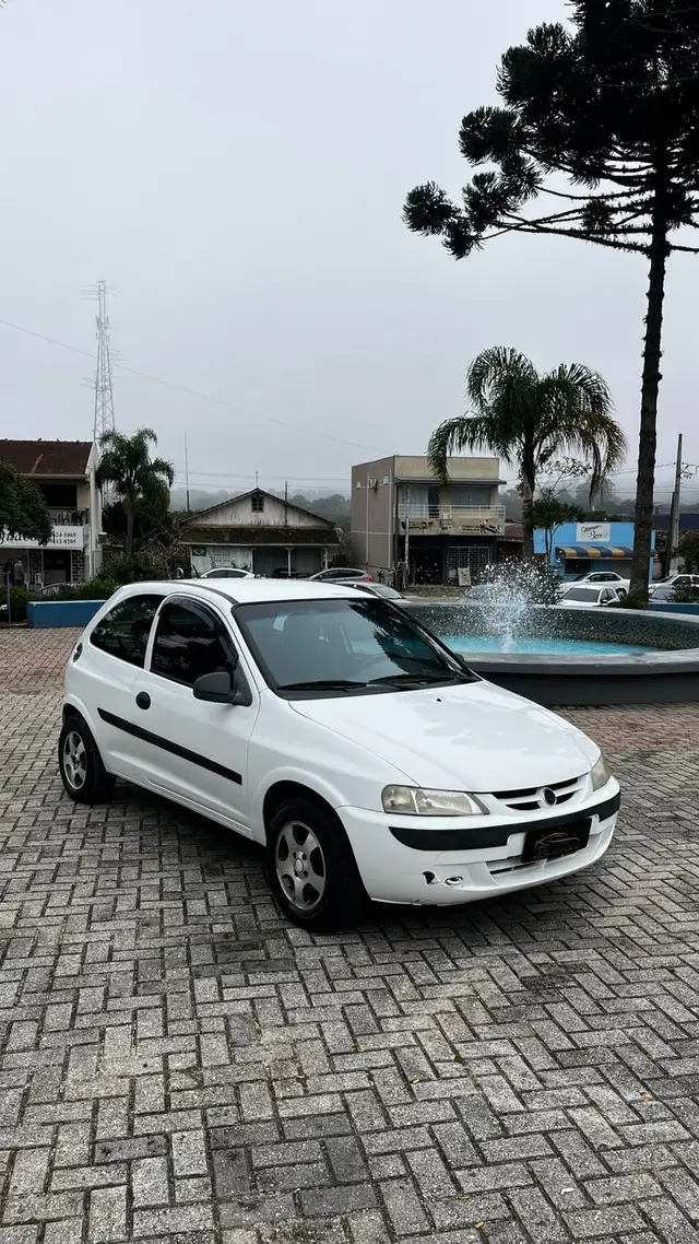 Carro Chevrolet Celta 2004 Super 1.0 VHC