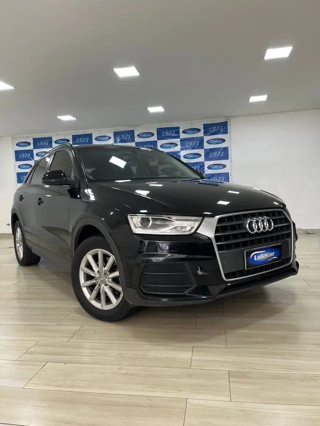 Carro Audi Q3 2017 1.4 TFSI Ambition S Tronic (Flex)