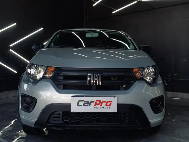 Carro Fiat Mobi 2024 Trekking 1.0
