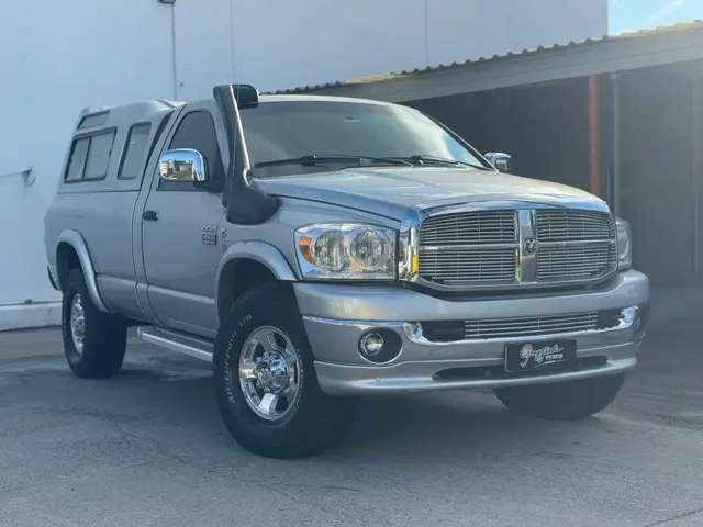 Carro Dodge RAM 2008 Ram 2500 RC 5.9 (cab. simples)