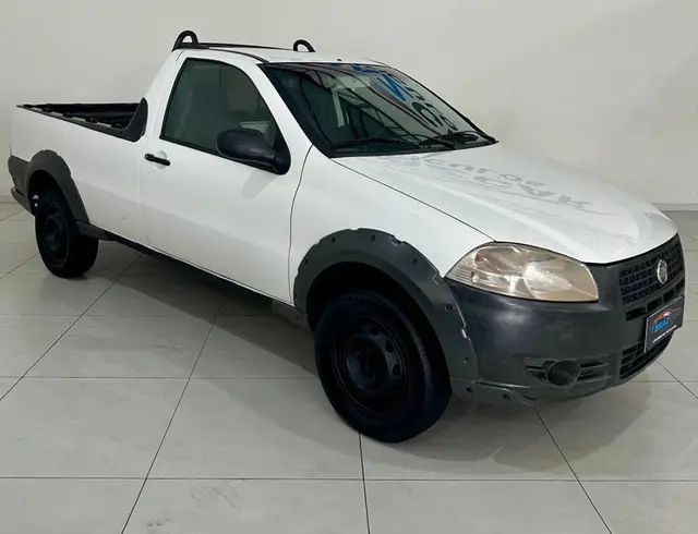 Carro Fiat Strada 2013 Working 1.4 (Flex)