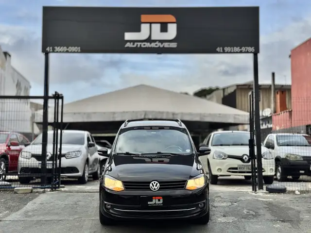 Carro Volkswagen SpaceFox 2013 1.6 8V Trend (Flex)