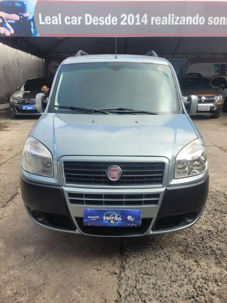 Fiat Doblò Essence 1.8 16V (Flex)