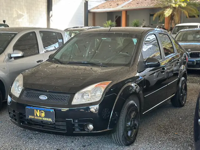 Carro Ford Fiesta Sedan 2009 Class 1.6 (Flex)