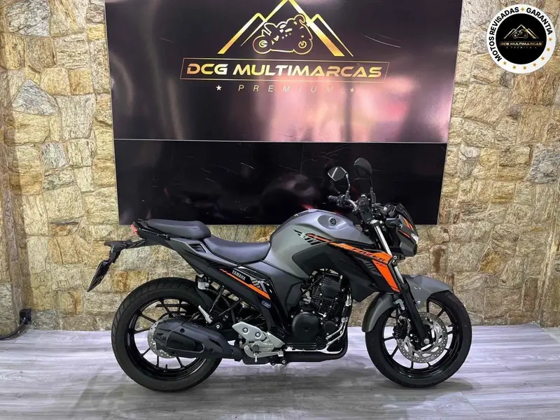 Yamaha Fazer FZ25 Flex