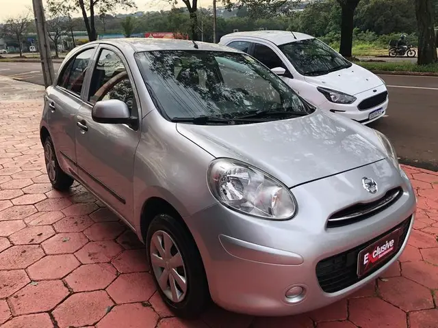 Carro Nissan March 2013 1.6 16V S (Flex)