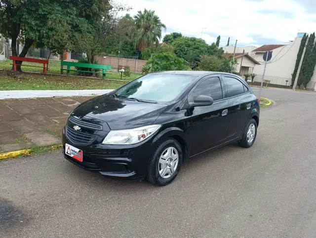 Carro Chevrolet Onix 2018 1.0 Joy SPE/4