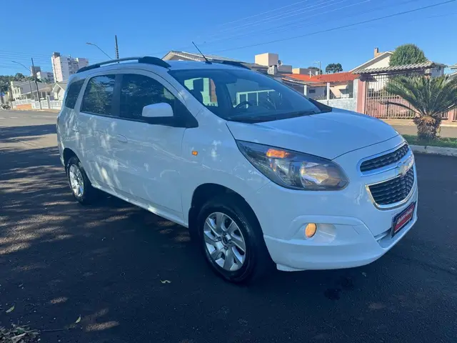 Carro Chevrolet Spin 2014 LTZ 7S 1.8 (Flex) (Aut)