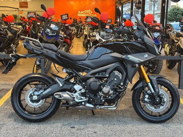 Carro Yamaha Tracer 900 GT 2025 ABS