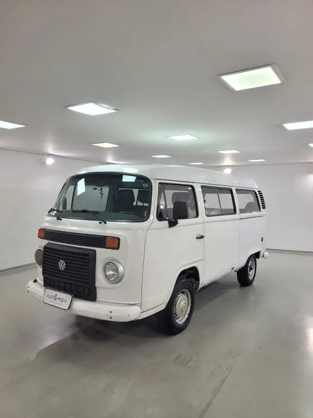 Carro Volkswagen Kombi 2007 Standard 1.4 (Flex)