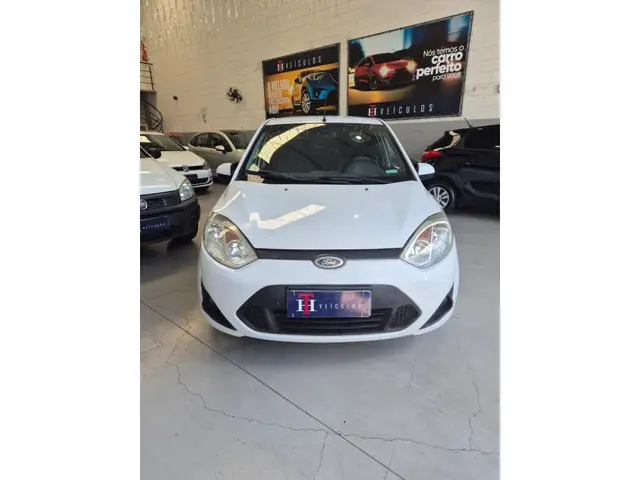 Carro Ford Fiesta Hatch 2014 SE Rocam 1.6 (Flex)