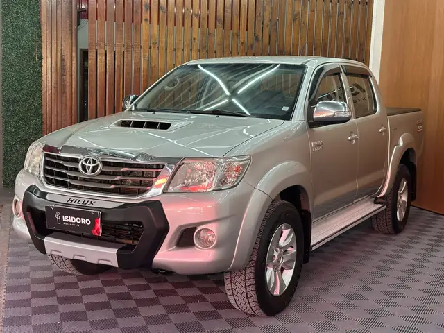 Carro Toyota Hilux Cabine Dupla 2013 Hilux 3.0 TDI 4x4 CD SRV (Aut)