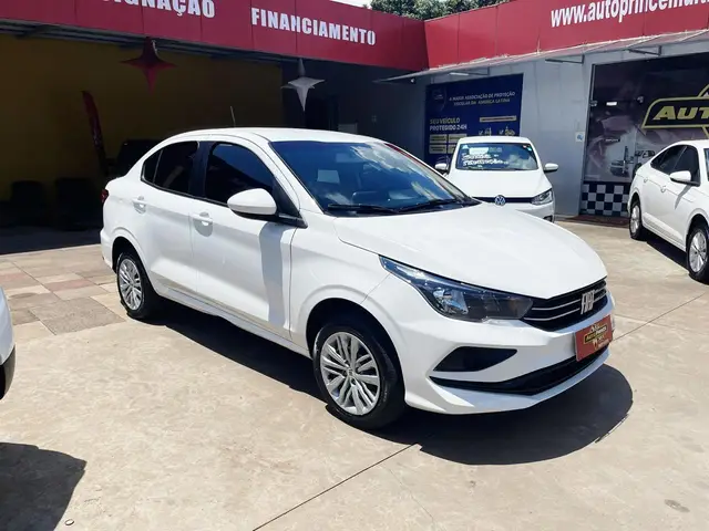 Carro Fiat Cronos 2024 Drive 1.0