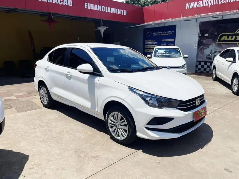 Fiat Cronos Drive 1.0