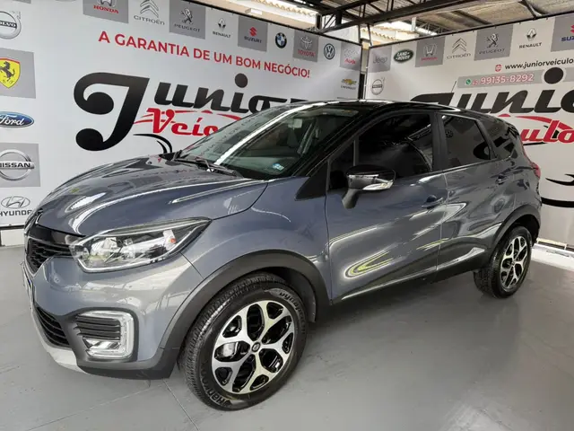 Carro Renault Captur 2018 Intense 1.6 16v SCe CVT (Flex)