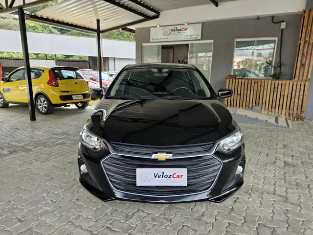 Carro Chevrolet Onix Plus 2020 1.0 LTZ Turbo Flex (Aut)