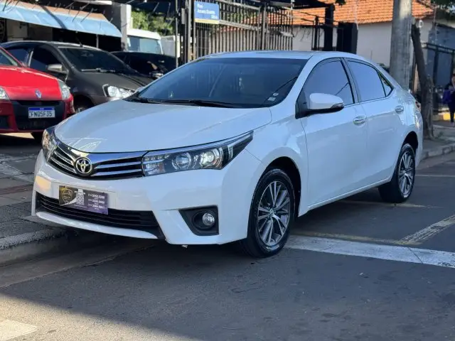 Carro Toyota Corolla 2015 2.0 Altis Multi-Drive S (Flex)