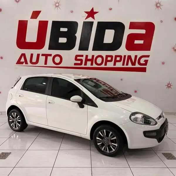 Carro Fiat Punto 2013 Attractive 1.4 (Flex)