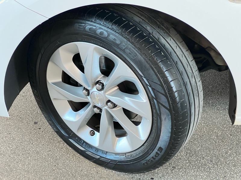 CHEVROLET Onix Plus