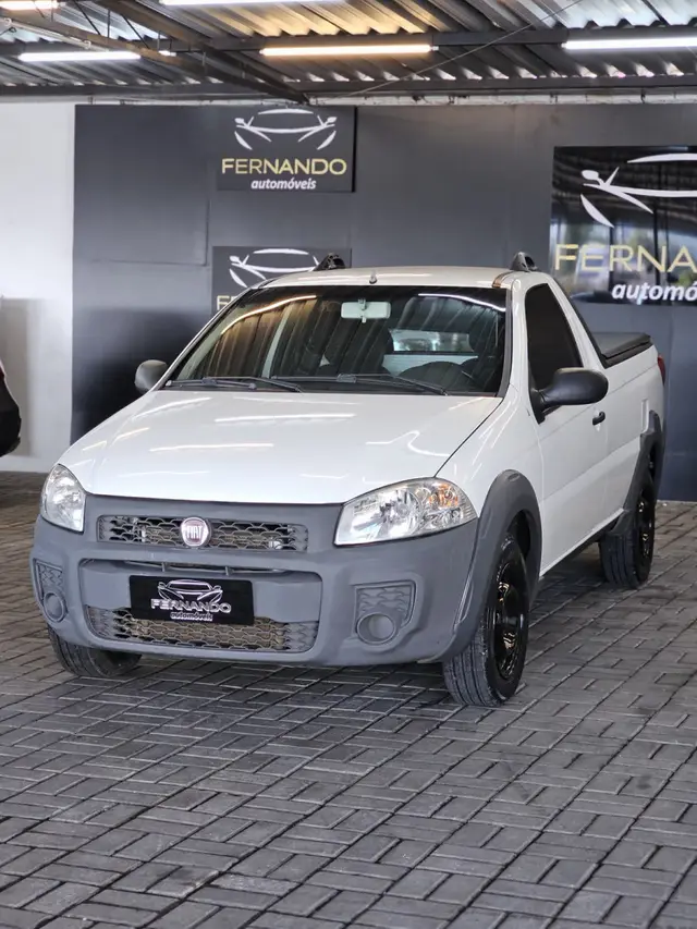 Carro Fiat Strada 2015 Working 1.4 (Flex)