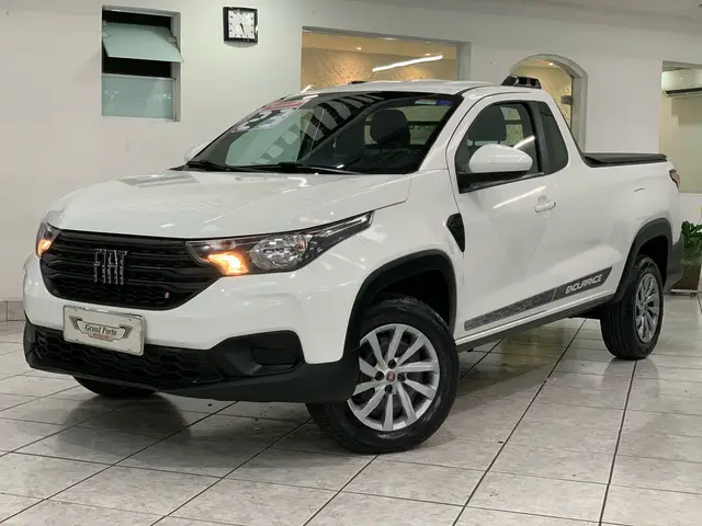 Carro Fiat Strada 2023 Endurance 1.4 CS