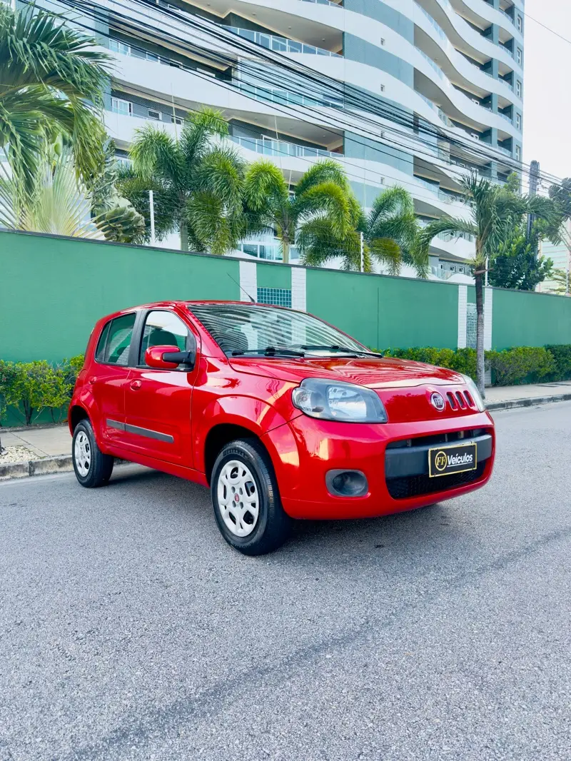 Fiat Uno Vivace 1.0 8V (Flex) 4p