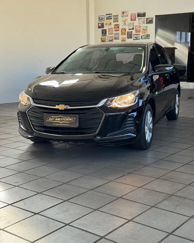 Carro Chevrolet Onix 2022 LT II 1.0 (Flex)