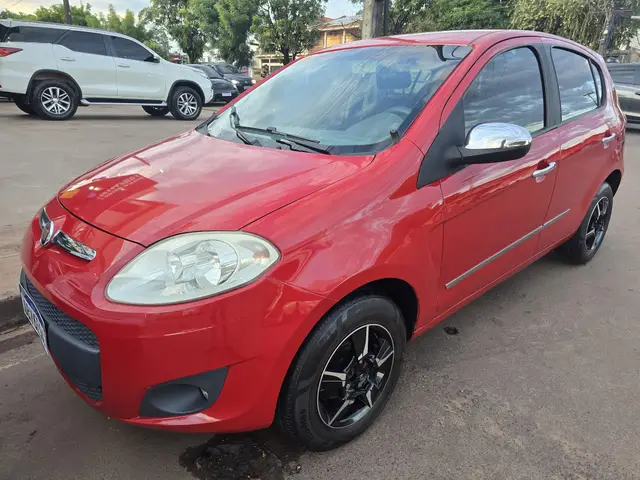 Carro Fiat Palio 2013 Attractive 1.0 8V (Flex)