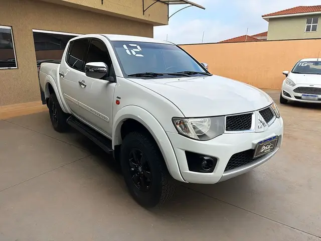 Carro Mitsubishi L200 Triton Sport 2012 3.5 V6 (Flex) (Aut)