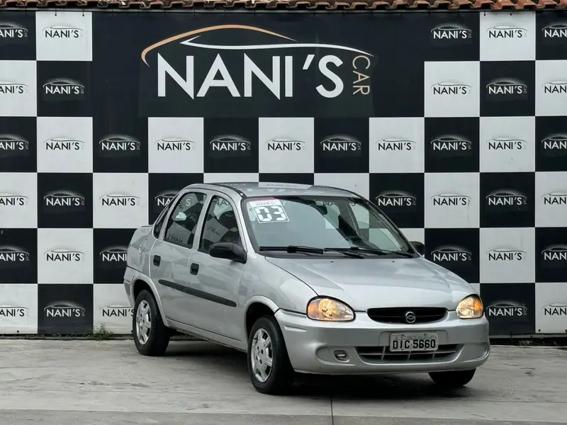 Chevrolet Corsa Hatch 1.0 8V
