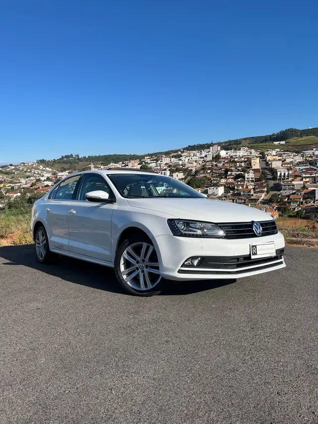 Carro Volkswagen Jetta 2016 2.0 TSI Highline DSG