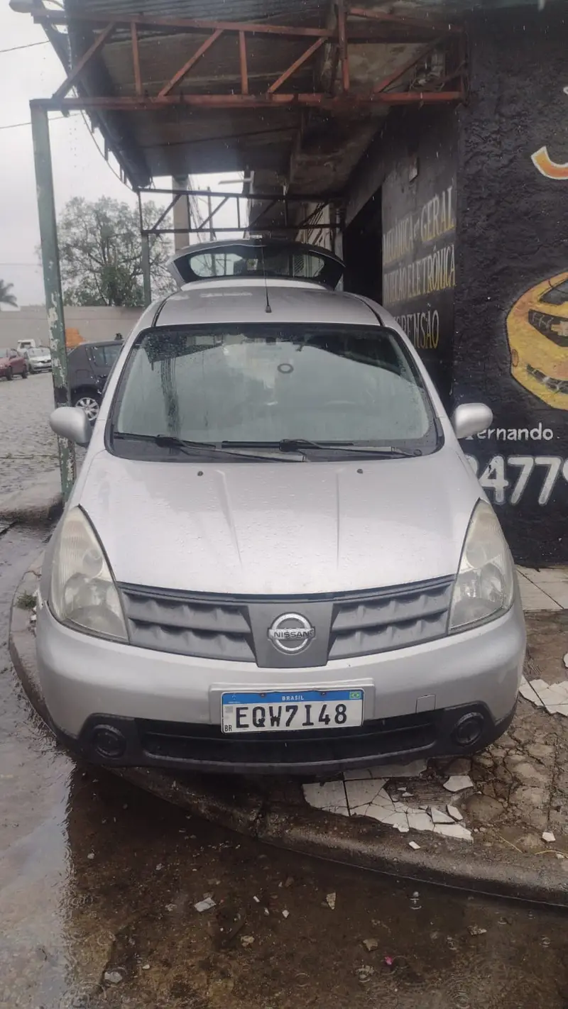 Nissan Livina S 1.8 16V (flex) (aut)