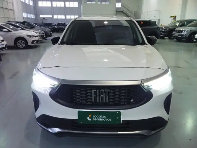 Carro Fiat Fastback 2024 Audace