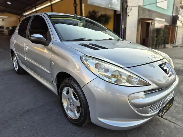 Carro Peugeot 207 2012 Hatch XR 1.4 8V (flex) 4p