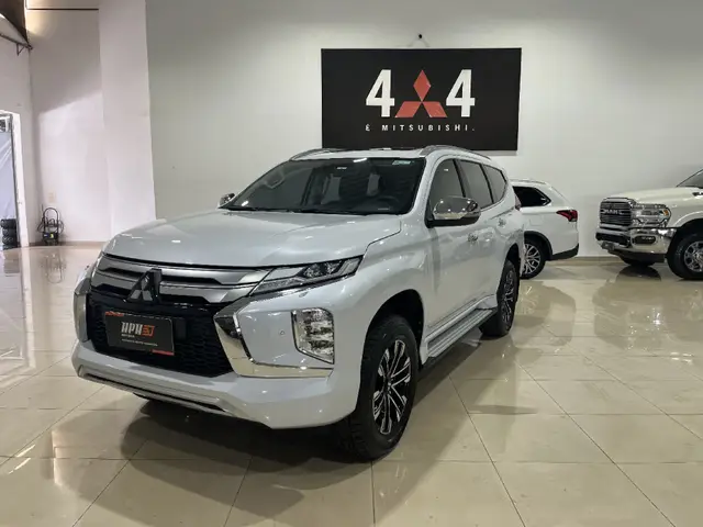 Carro Mitsubishi Pajero Sport 2024 HPE 2.4