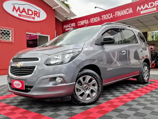 Carro Chevrolet Spin 2018 Advantage 5S 1.8 (Flex) (Aut)