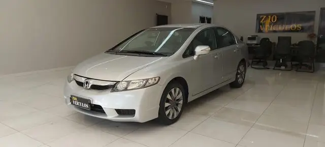 Carro Honda Civic 2011 New  LXL 1.8 16V i-VTEC (Flex)