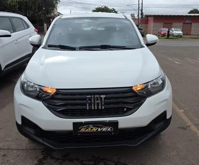 Carro Fiat Strada 2024 Freedom 1.3 Flex 8V CD